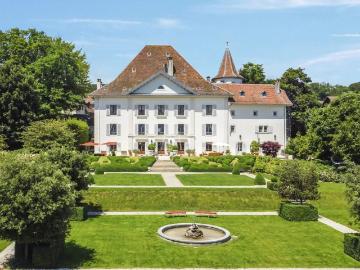 Palast von 2000 m² zu verkaufen Begnins, Kanton Waadt