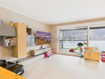 Palazzina a reddito in Claro 4 Wohnungen im...
