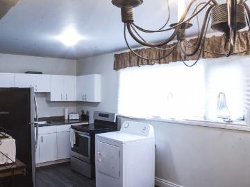 Parklane Townhomes 3 Bedroom Home for Rent at 930...