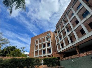 PB Duplex en Venta 365m2+65m2 4h+s 4.5b+s +6p Colinas de...