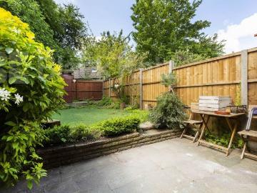 Pembroke Road, Muswell Hill N10, 5 bed town house to...