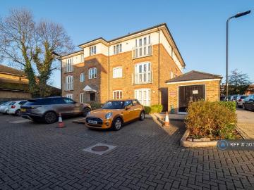 Periwood Crescent, Perivale. 1 bed flat to rent £1,600...