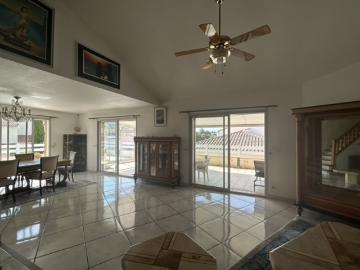 Perpignan, Mas Vermeil: trés belle villa F4, terrasses, gar