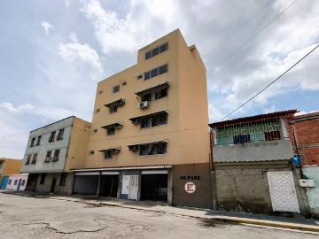 PH Dúplex 247 m² La Democracia Maracay
