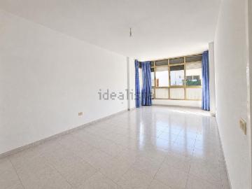 Piso, Adeje