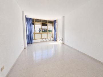 Piso, Adeje
