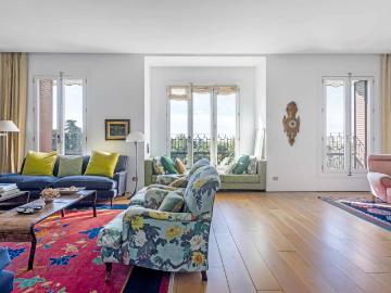 Piso de alto standing de 221 m2 en alquiler en Madrid,...