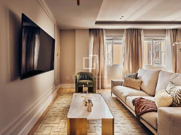 Piso de alto standing de 80 m2 en venta en Madrid, España