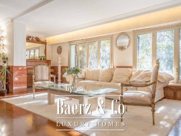 Piso de alto standing de 900 m2 en C. de Navaluenga, Las...