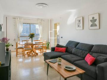 Piso de alto standing de 91 m2 en venta en Málaga, España