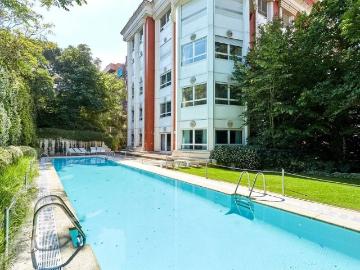 Piso de alto standing de 404 m2 en alquiler en Madrid,...