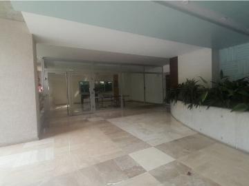 Piso de lujo en venta en Nueva Caracas, Venezuela