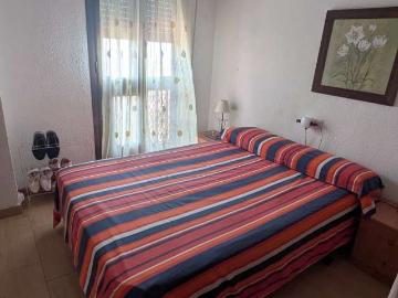 Piso de 3 habitaciones en alquiler en Elche, Alicante