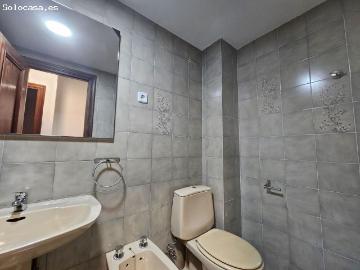 Piso en Alquiler en Madrid de las Caderechas, Madrid