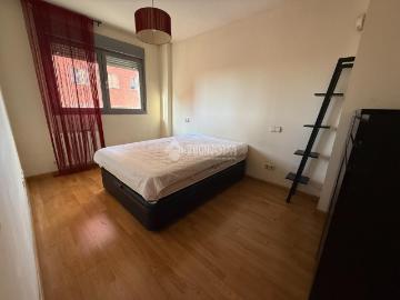 Piso en venta en Madrid, Orcasitas. Piso en venta en...