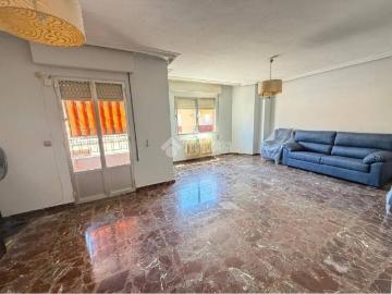 Piso en Venta en Martos