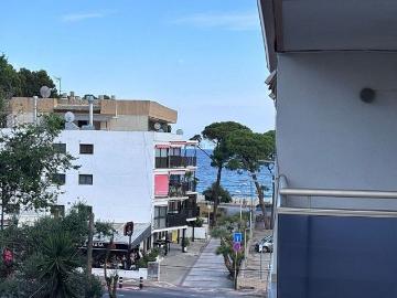 Piso en venta en avenida De la Diputació, Cambrils, de...