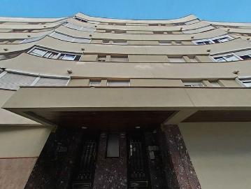 Piso en venta en calle Del Pedraforca, Barcelona, de 60...