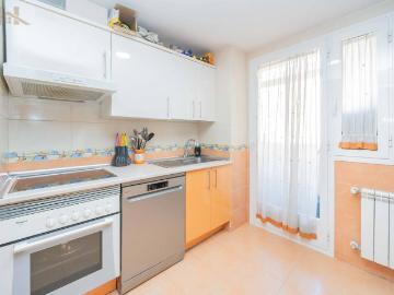 Piso en Venta en Sur PAU 4
