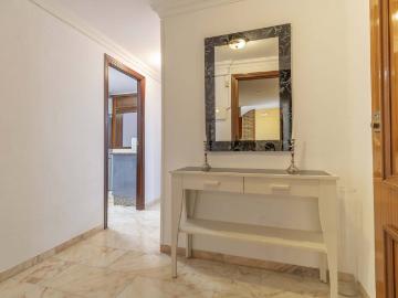 Piso en Venta en Triana Este