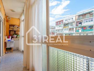 Piso en Venta en Valdezarza