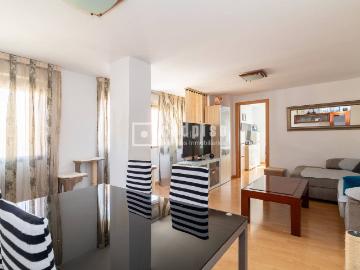 Piso en venta en Valencia, Trinitat. PISO EN AV. PRIMADO...