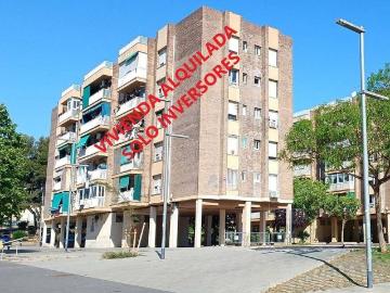 Piso en venta en Viladecans, de 70 m² 3 habitaciones por...