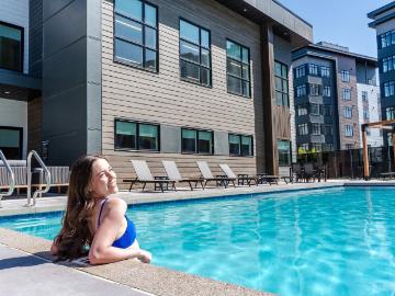 Podium Apartments 1 Bedroom Apartment for Rent at 8620...
