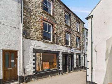 Polperro, Fore Street, Looe, 5 Bedroom House