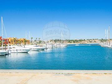Portimão Algarve 102054397
