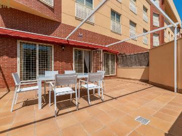 Planta baja en Venta en Las Castañeras Bulevar