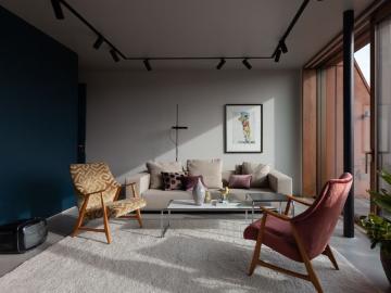 Provisionsfrei* Wohnung im DG mit 3 Terrassen