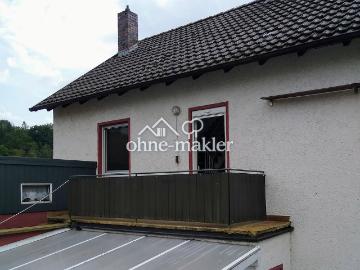 Provisionsfrei: Haus mit Garage zu verkaufen