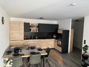 Provisionsfrei Moderne, neuwertige 2 Zimmer Wohnung mit...