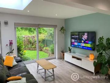 Property to rent in Howden Hall Court, Edinburgh, EH16