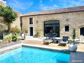 Propriété 11 pièces 321 m²