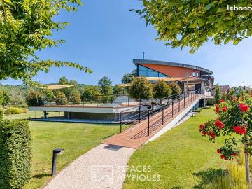 Propriété 7 pièces 263 m²