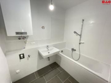 preishit! wohnen am fuß der burg, 3 zimmer mit balkon...