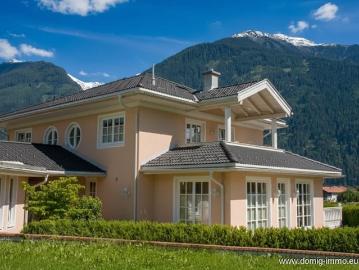 Premium Villa in den Tiroler Alpen – Exklusives Wohnen...