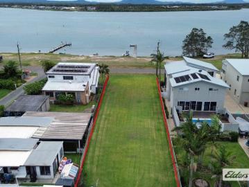 Premium Waterfront Living Awaits Rare Vacant Block on...