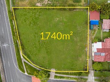 Prime 1,740m² Development Opportunity in a Highly...