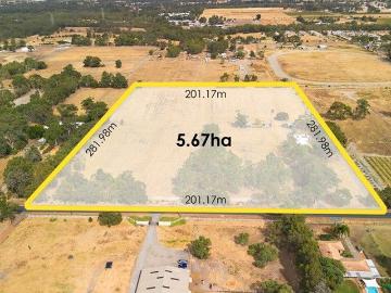 Prime Land Opportunity in the Middle Swan