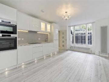 Princes Square, London, W2 2 bed flat to rent £4,311 pcm...