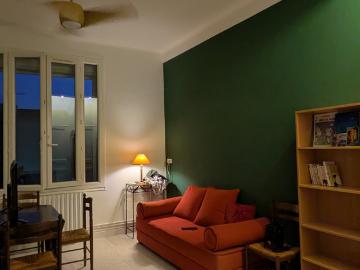 Quiet Marseille 2 bedroom apartment