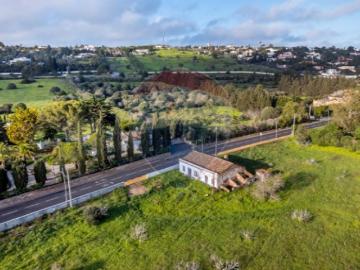 Quintas e casas rústicas T2 em São Gonçalo de Lagos