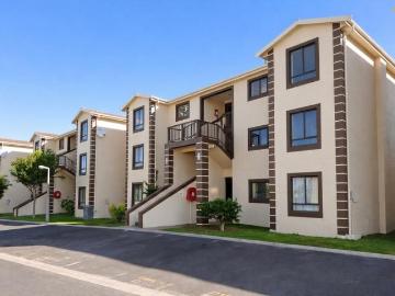 R10 000 | 2 Bedroom Apartment / Flat For Rent in...
