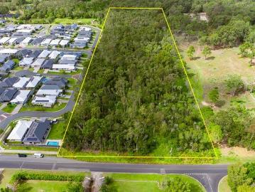 Rare almost 10 Acre Lifestyle block of Land