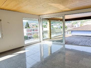 Rent a 2 rooms attic flat in Losone Flatfox