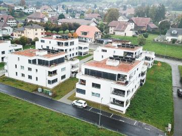 Rent a 4 ½ rooms apartment in Arch Flatfox