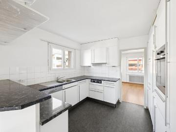 Rent a 6 rooms apartment in Stettlen Flatfox